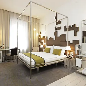 Hotell Pure White, Prag