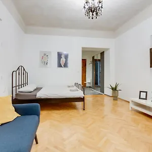 New Moderated školská Apartamento