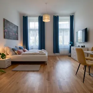 Washingtonova Cr Apartamento