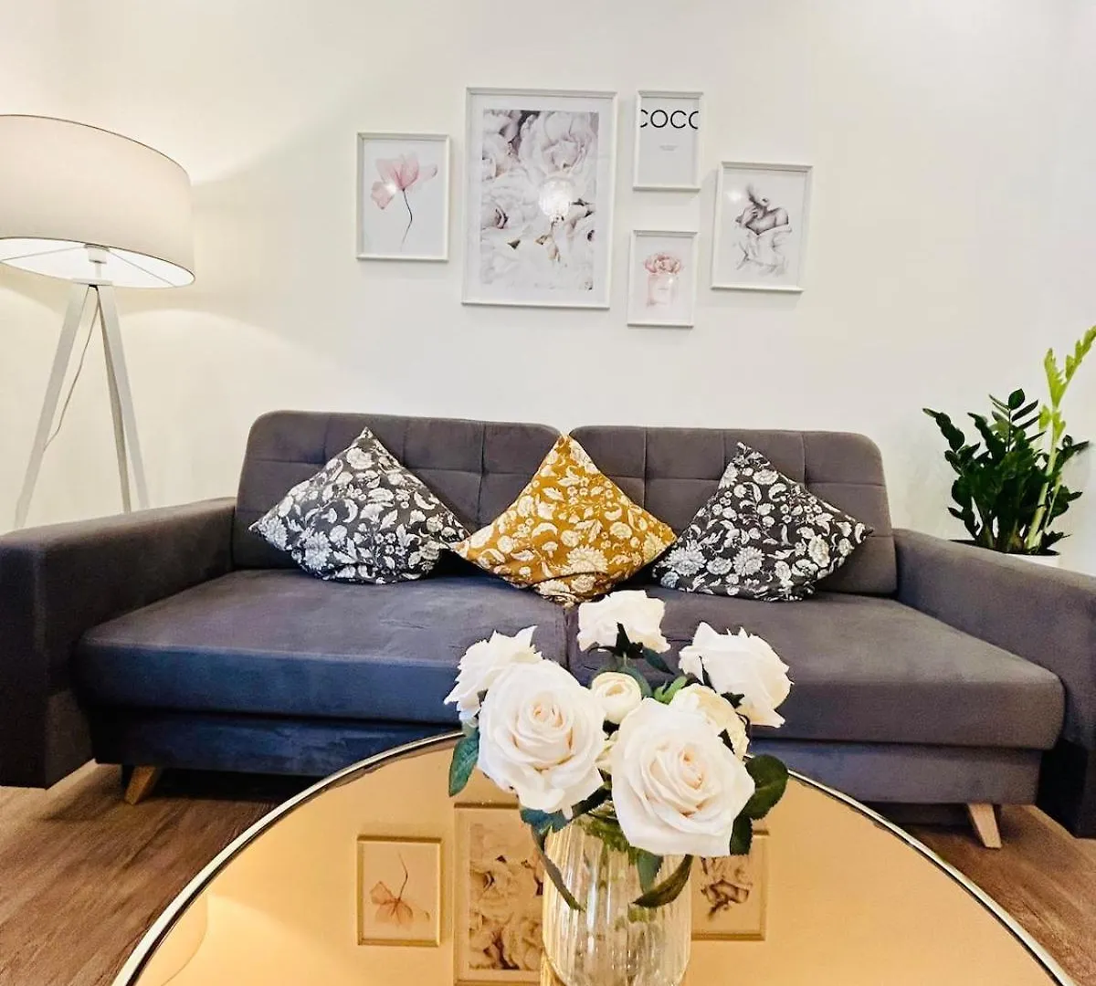 New Luxury Style Apartment In Central Prague